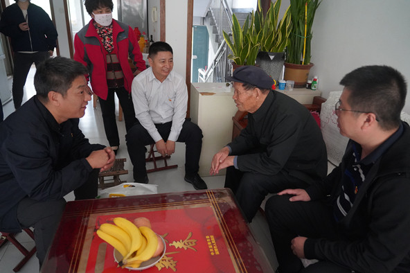 90岁抗美援朝老兵士赵德芬.JPG 90岁抗美援朝老兵士赵德芬.JPG